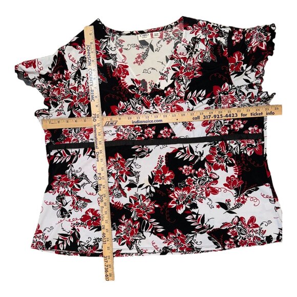 Cato Red Black White Floral Faux Wrap V-Neck Top Flutter Sleeves Woman Sz 22/24W - Picture 9 of 11